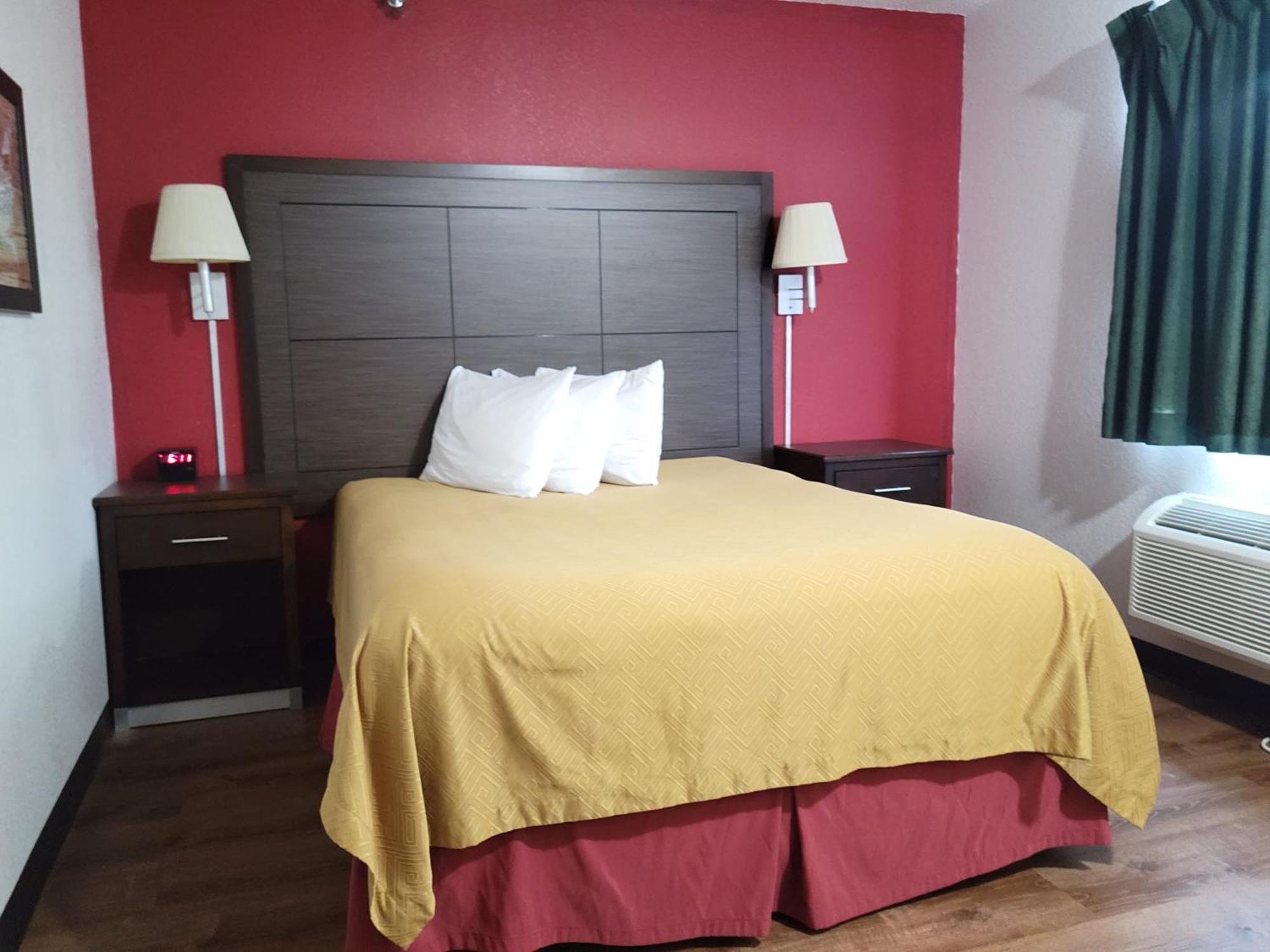 Econo Lodge Oacoma Exterior photo